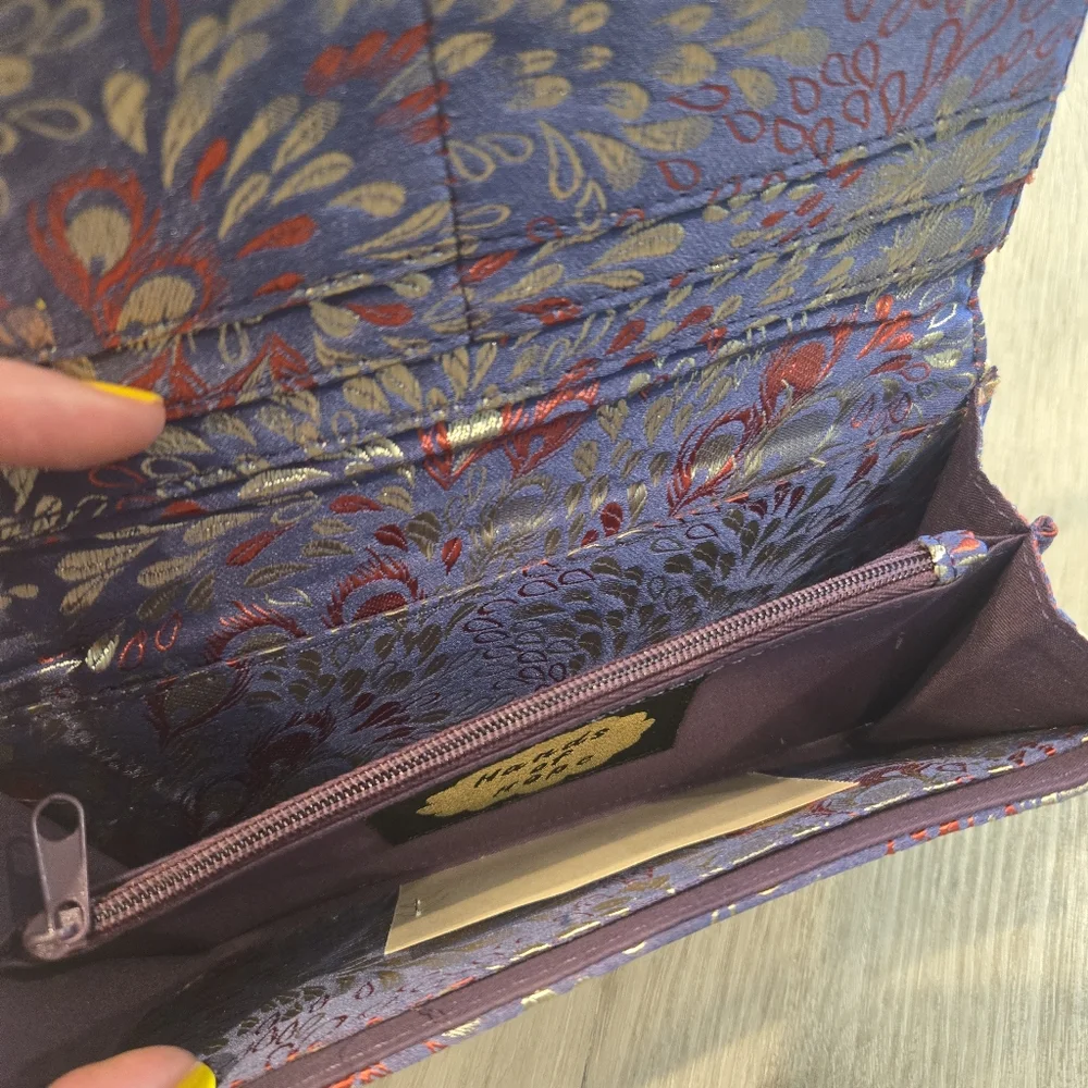 Hands Of Hope Purple Metallic Wallet